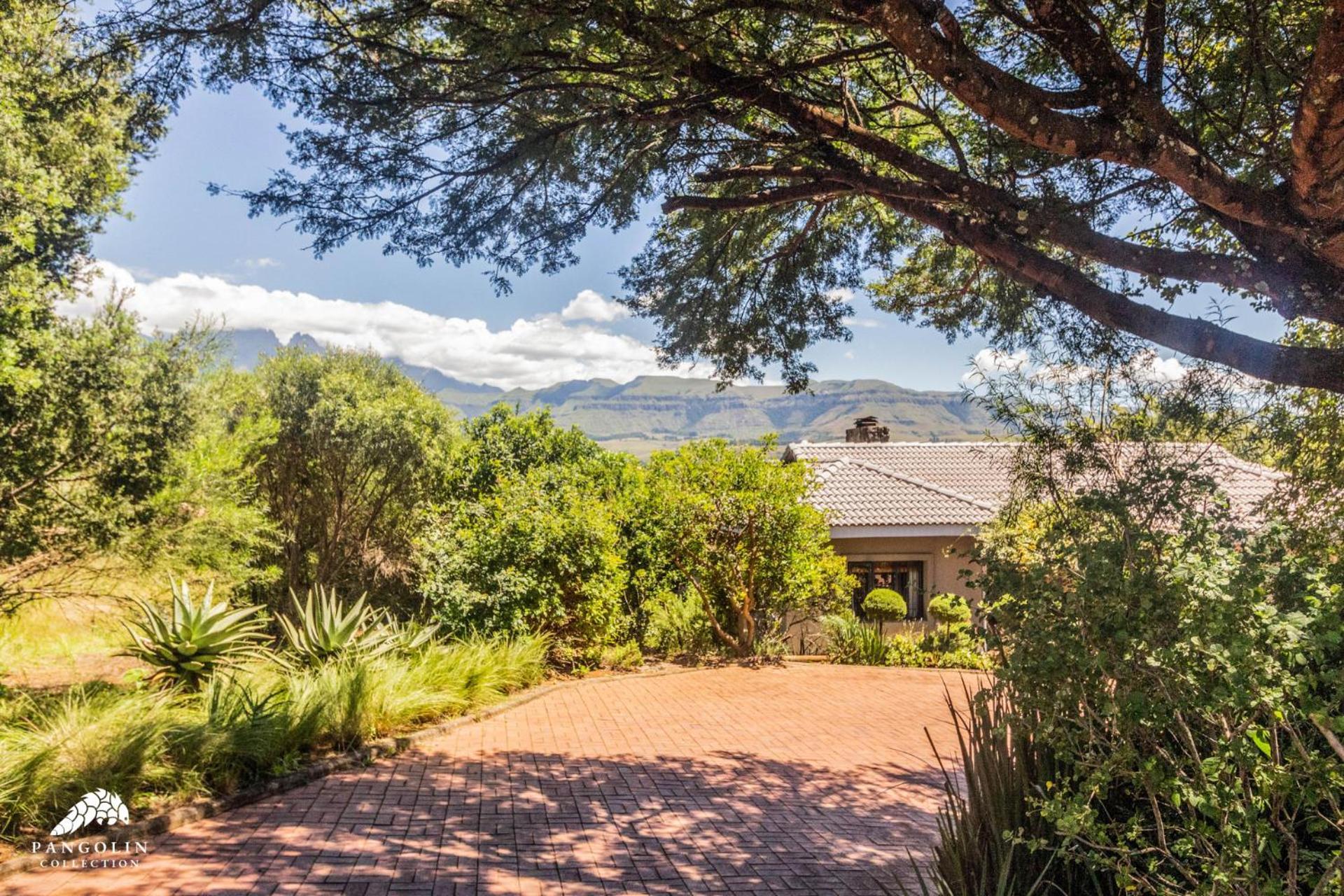 Вилла Aleah, Cathkin Estates By Euphoric Leisure Champagne Valley Экстерьер фото